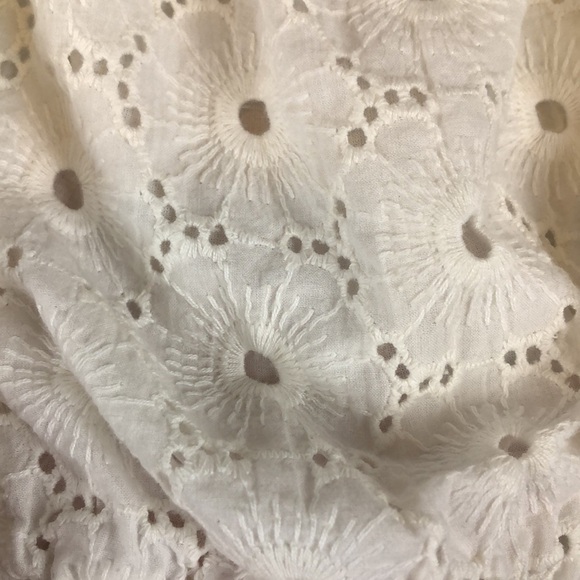 7 For All Mankind Eyelet Lace Embroidered Crop Top White Tank Top Size XS EUC - Picture 7 of 16